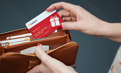 Offrir un cadeau en toute simplicité grâce à la carte cadeau cadhoc